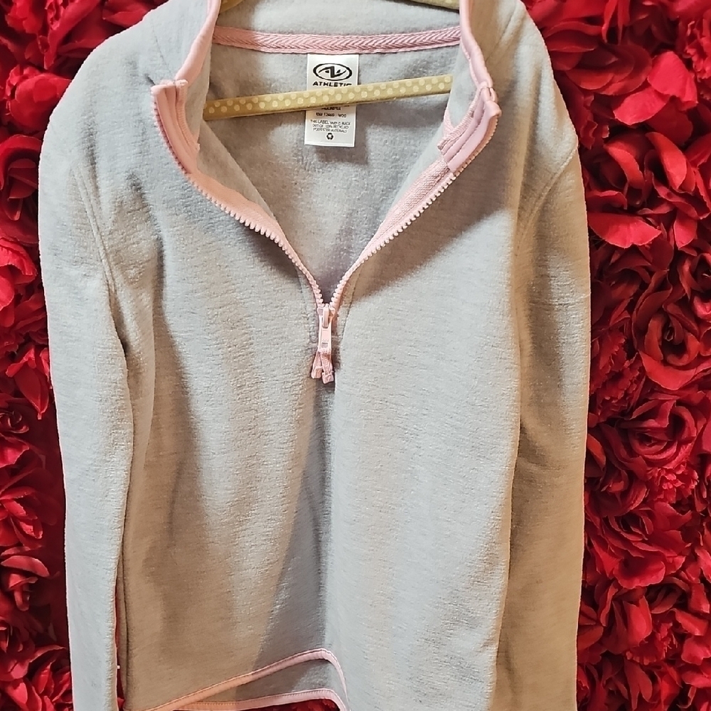 Athletic Works NWT Girls Gray and Pink Sweater Size Small 6/6X